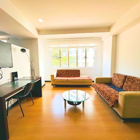 Aparta Suite Continental Богота Екстериор снимка