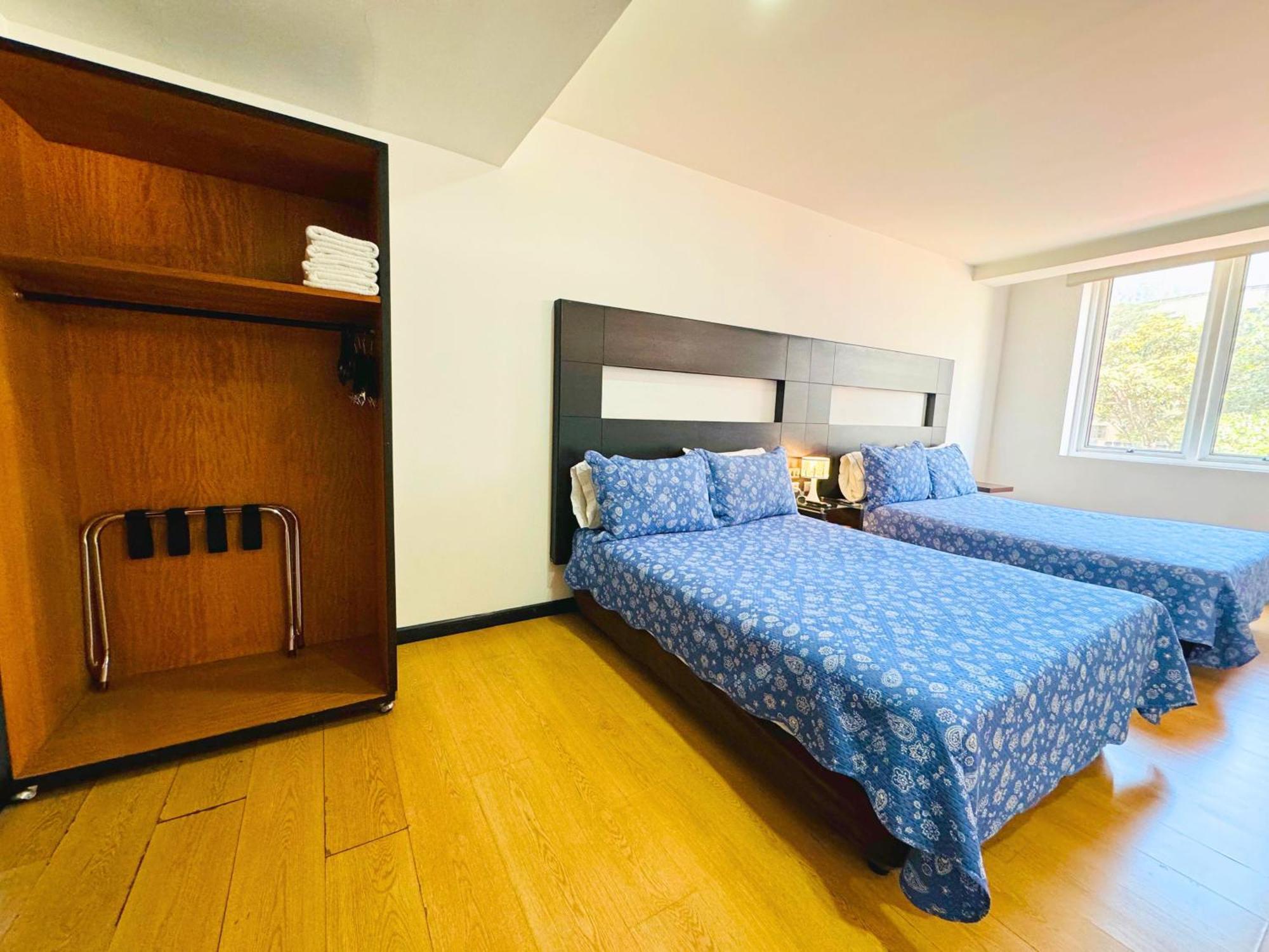 Aparta Suite Continental Богота Екстериор снимка