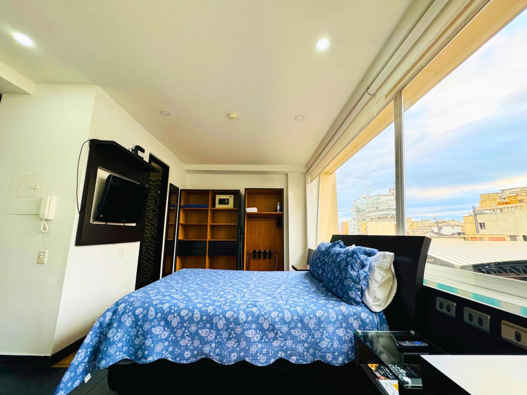 Aparta Suite Continental Богота Екстериор снимка