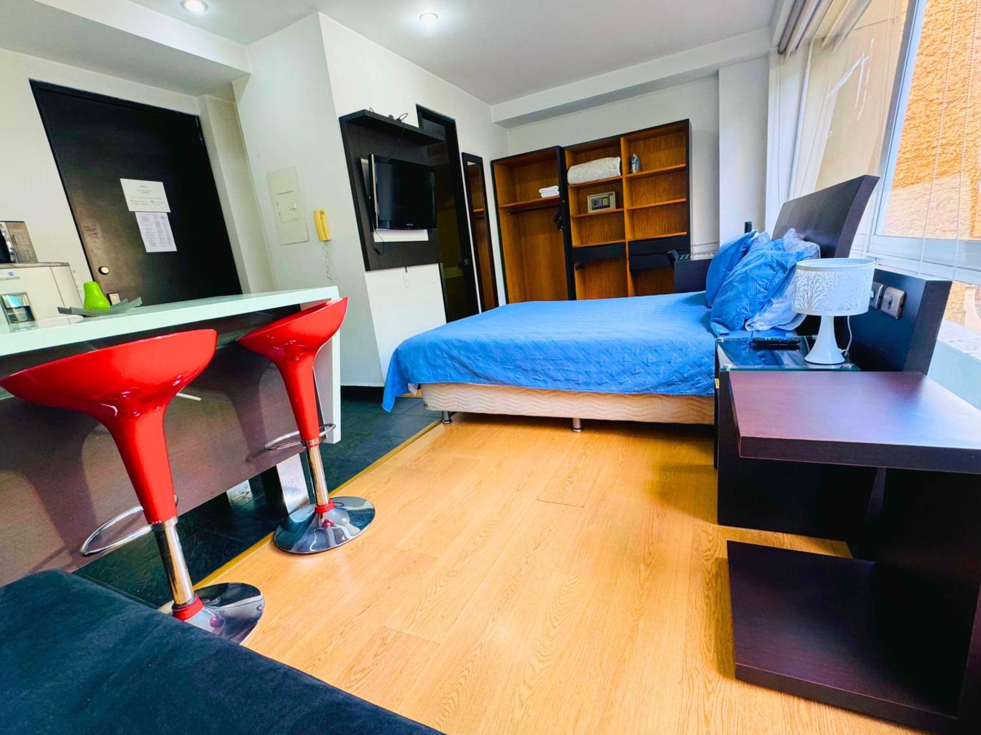 Aparta Suite Continental Богота Екстериор снимка