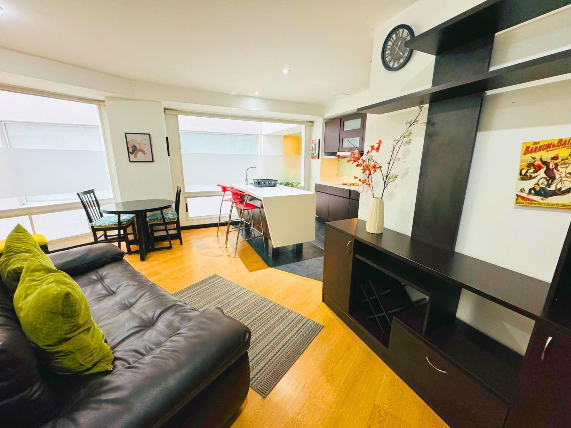 Aparta Suite Continental Богота Екстериор снимка