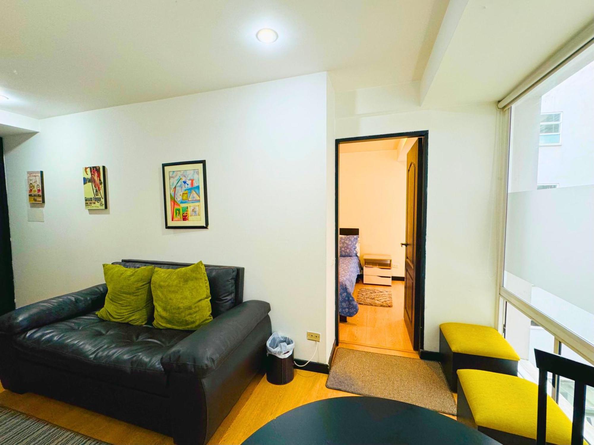 Aparta Suite Continental Богота Екстериор снимка